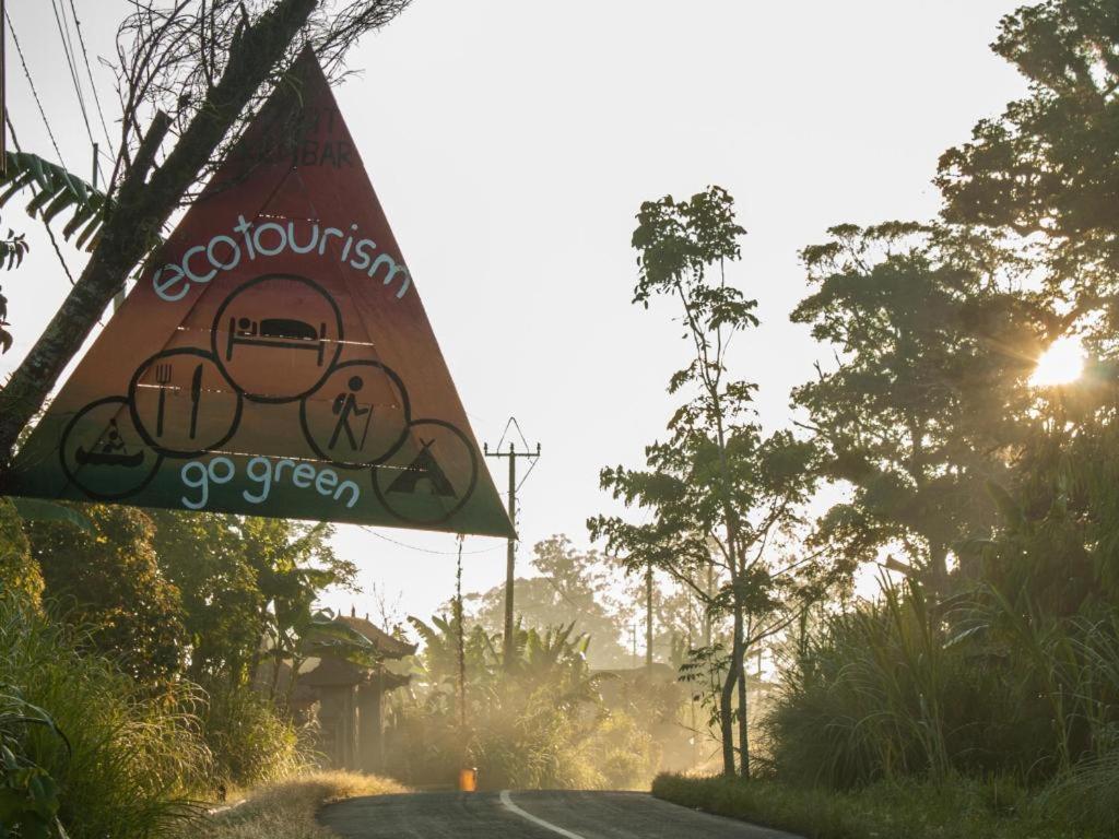Bukit Kembar Ecotourism 호텔 Gitgit 외부 사진